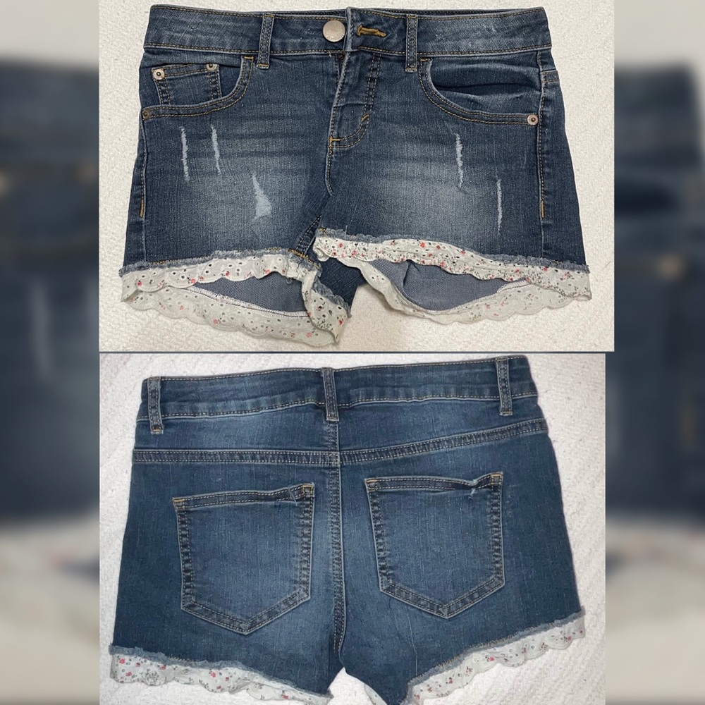 Junior’s Short Shorts